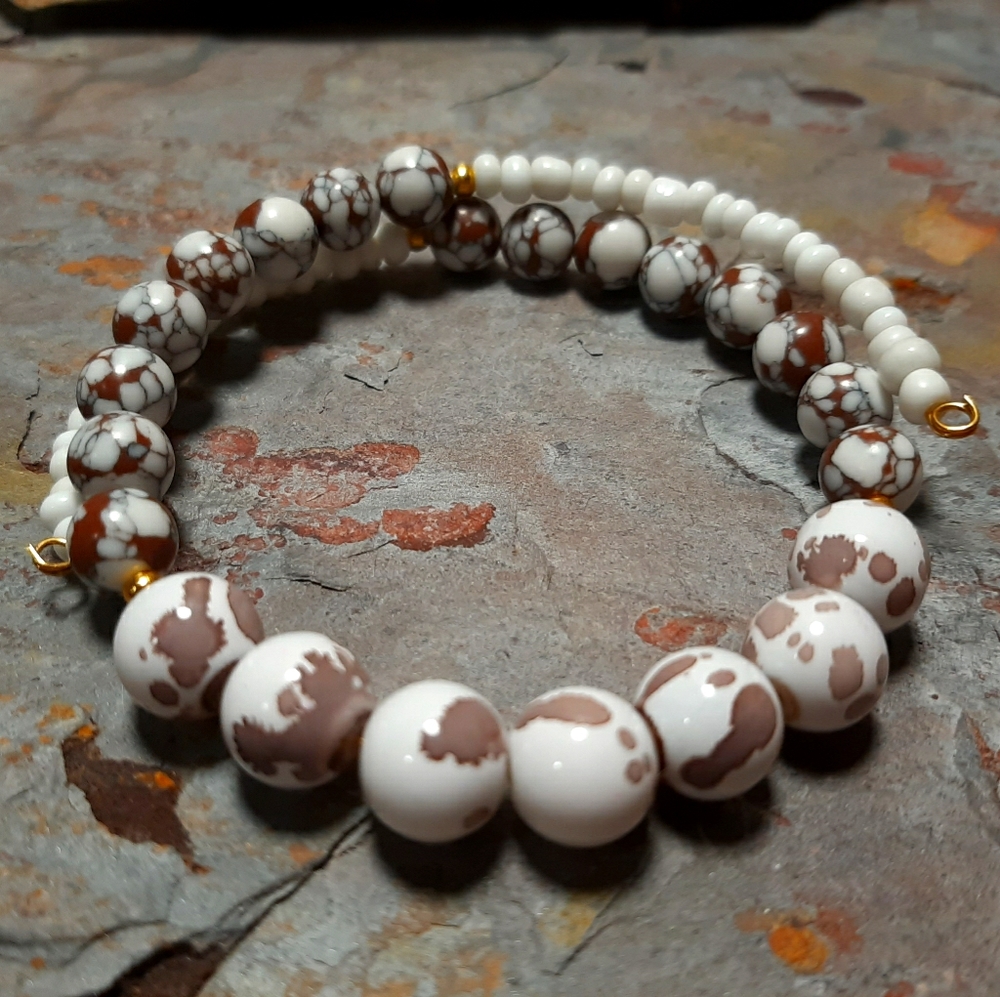 Marbled memory wire bracelet